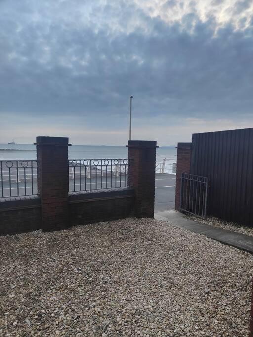 Shoreline Seaside Holiday Home Aberavon Beach 塔尔伯特港 外观 照片